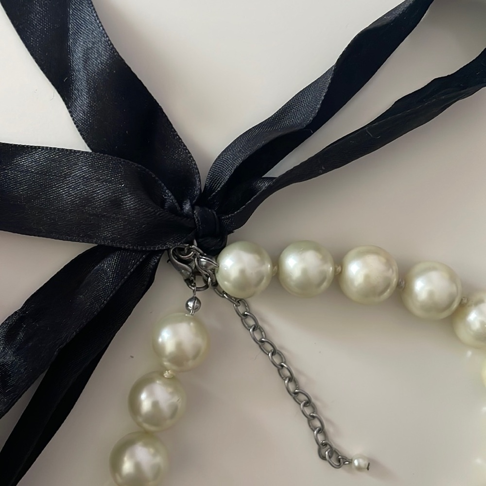 Pearls - Picture 2 of 6